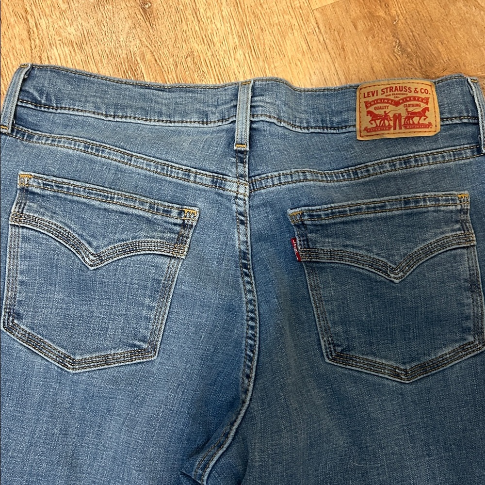 Levi's Classic Bootcut Blue Jeans size 10,
W30 – L 32 - Picture 5 of 6